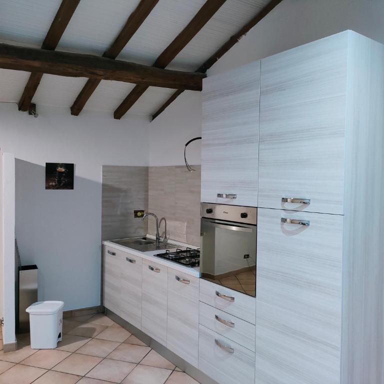 Francigena Viterbo Apartment con parcheggio gratuito a soli 2 minuti - Appartamento con 3 Camere da Letto - 41