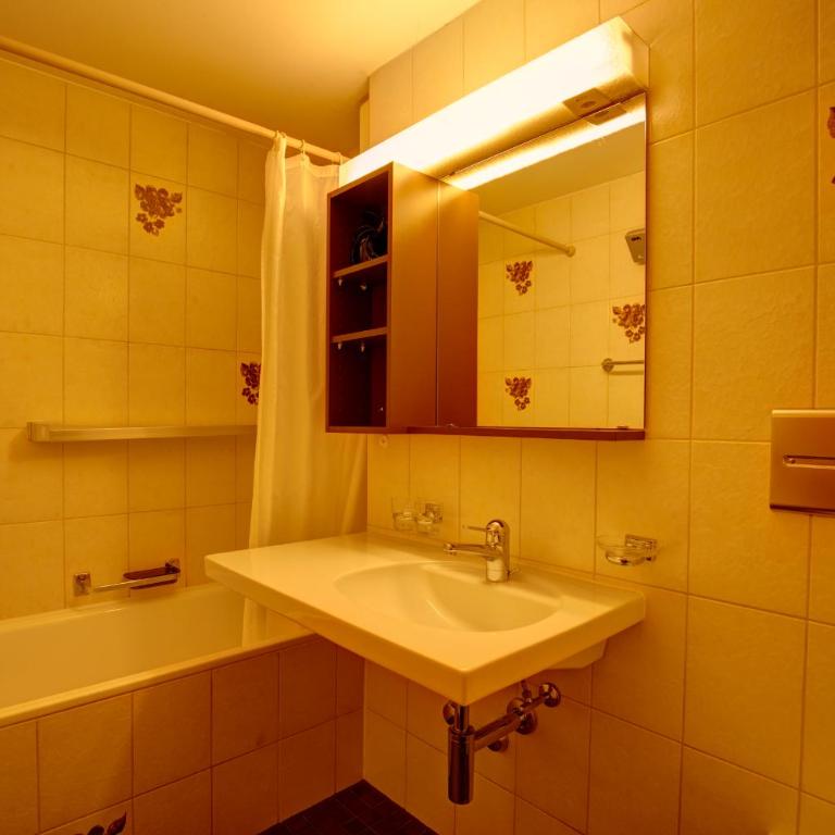 Chesa Munteratsch 1-Zimmerwohnung 103 Typ BB - Apartment mit Seeblick - 16