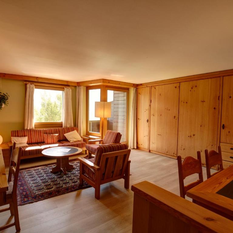 Chesa Munteratsch 2 1 2-Zimmerwohnung 202 Typ G - Apartment mit Seeblick - 1
