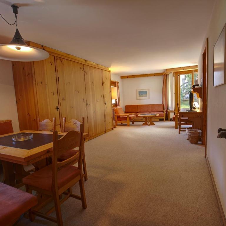 Chesa Munteratsch 2-Zimmerwohnung 105 Typ E - Apartment mit Seeblick - 8