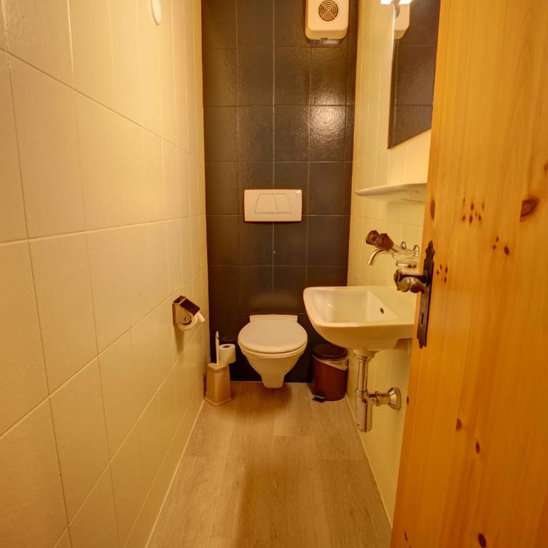 Chesa Munteratsch 2 1 2-Zimmerwohnung 202 Typ G - Apartment mit Seeblick - 16