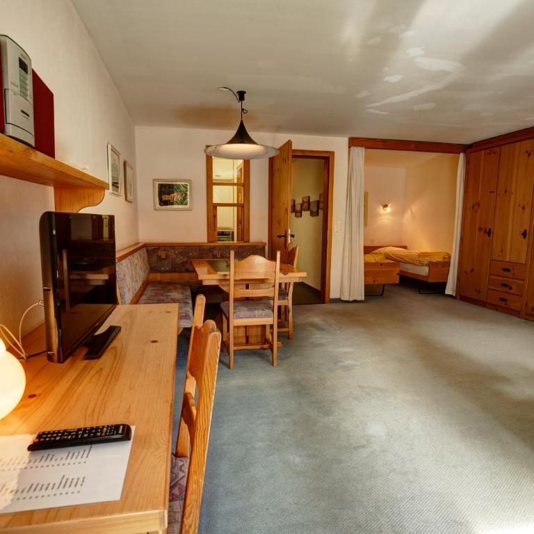 Chesa Munteratsch 1 1 2-Zimmerwohnung 309 Typ C - Apartment mit Blick auf die Berge - 4