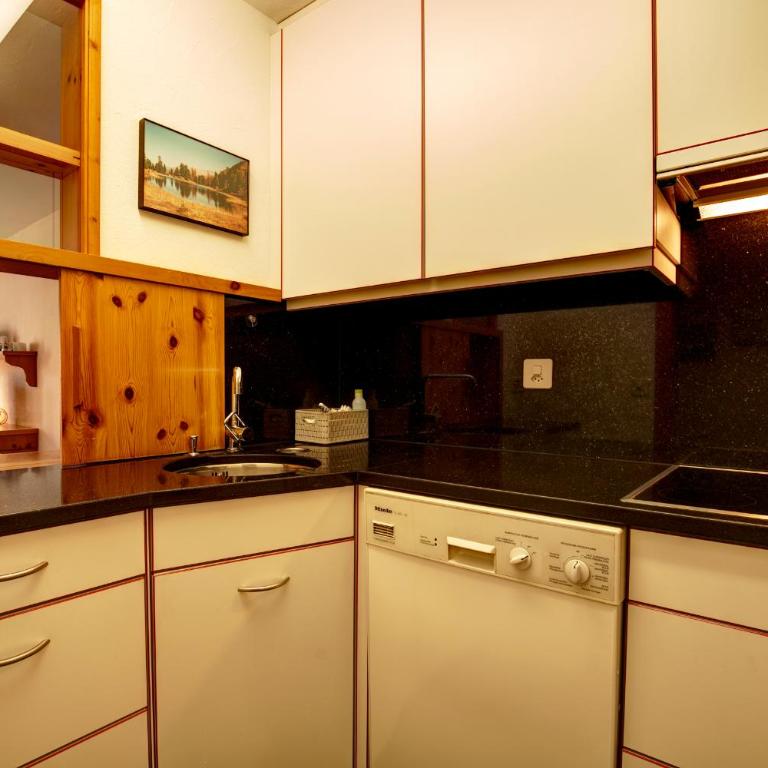 Chesa Munteratsch 1 1 2-Zimmerwohnung 309 Typ C - Apartment mit Blick auf die Berge - 13