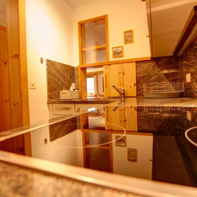 Chesa Munteratsch 1-Zimmerwohnung 306 Typ B - Apartment mit Blick auf die Berge - 15