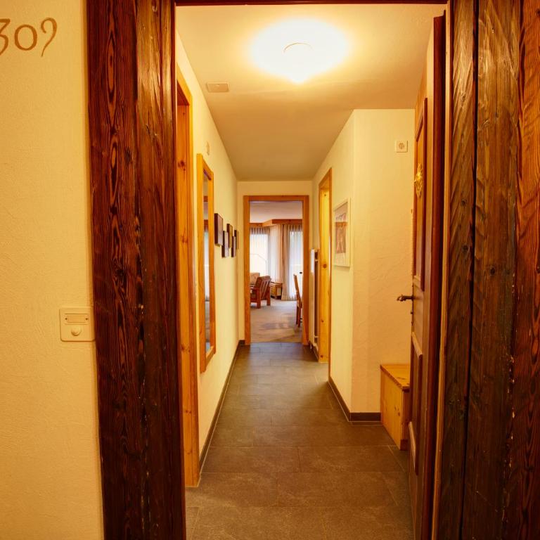 Chesa Munteratsch 1 1 2-Zimmerwohnung 309 Typ C - Apartment mit Blick auf die Berge - 24