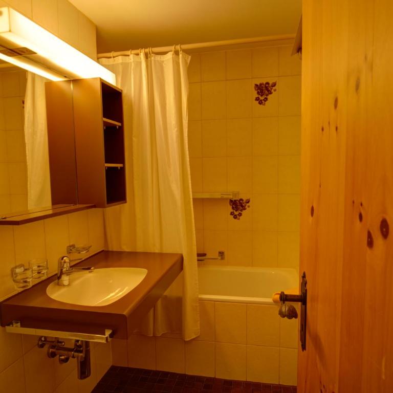 Chesa Munteratsch 1 1 2-Zimmerwohnung 204 Typ D - Apartment mit Seeblick - 15