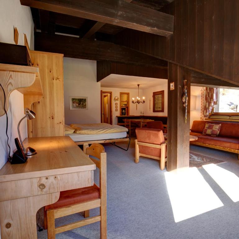 Chesa Munteratsch 2-Zimmerwohnung 404 Typ E - Apartment mit Seeblick - 2