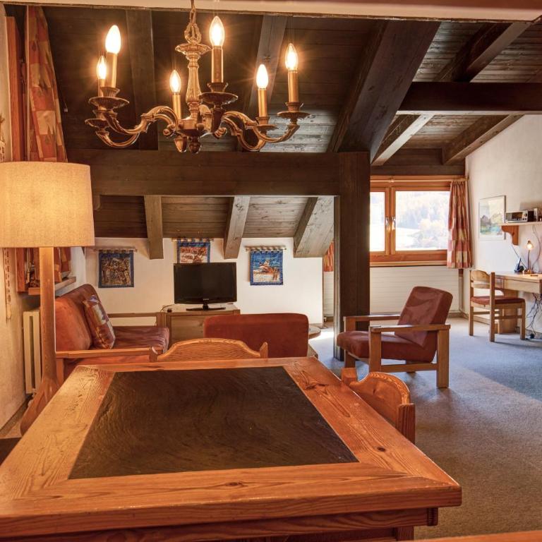 Chesa Munteratsch 2-Zimmerwohnung 404 Typ E - Apartment mit Seeblick - 11