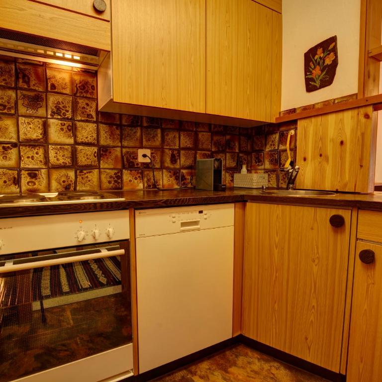 Chesa Munteratsch 2-Zimmerwohnung 404 Typ E - Apartment mit Seeblick - 17