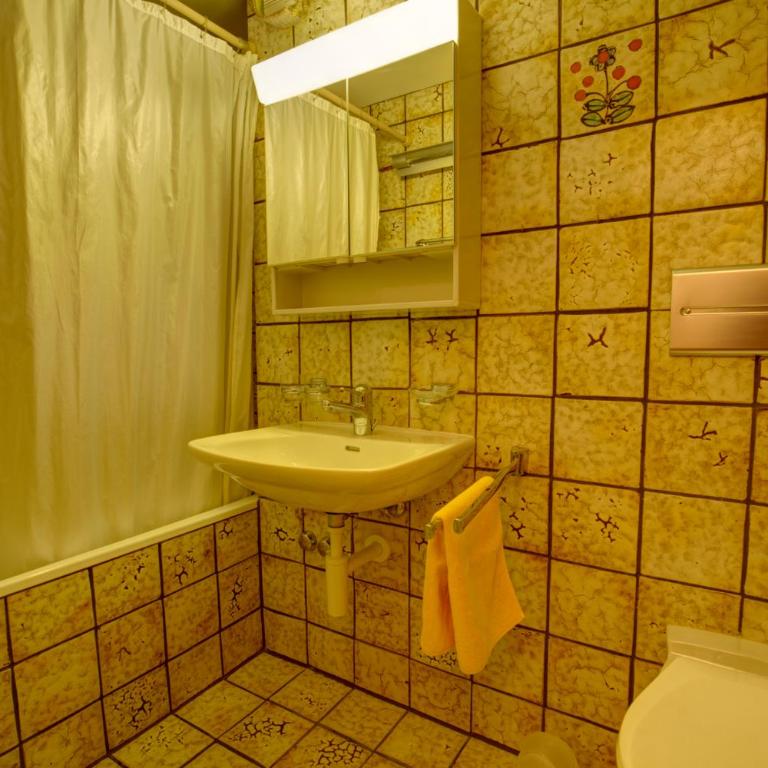 Chesa Munteratsch 2-Zimmerwohnung 404 Typ E - Apartment mit Seeblick - 20