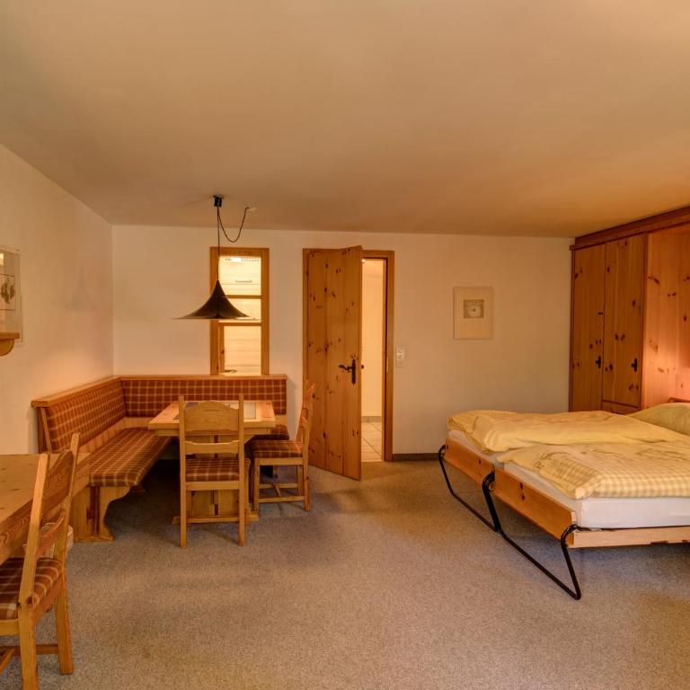 Chesa Munteratsch 1-Zimmerwohnung 206 Typ B - Apartment mit Blick auf die Berge - 3