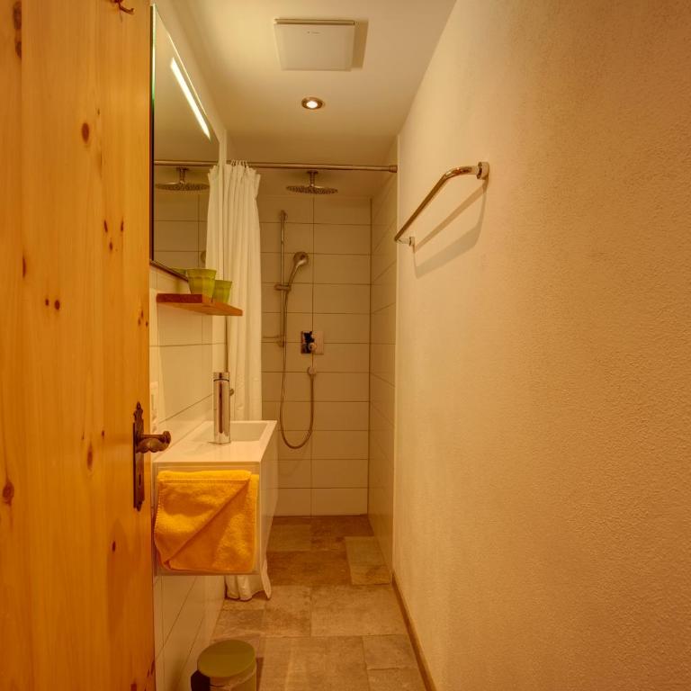 Chesa Munteratsch 2-Zimmerwohnung 408 Typ F - Apartment mit Seeblick - 21