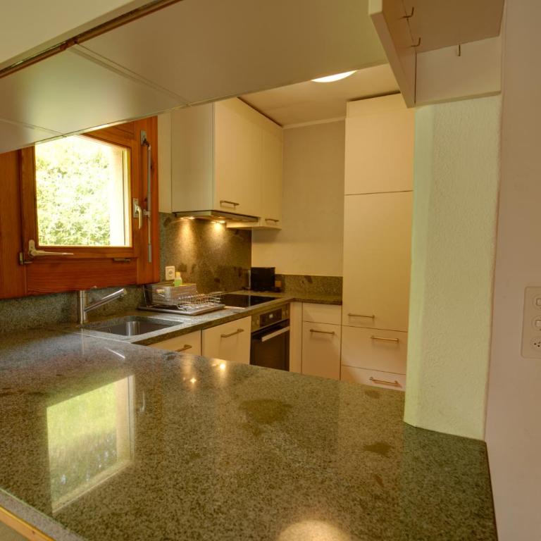 Chesa Munteratsch 2-Zimmerwohnung 410 Typ E - Apartment mit Blick auf die Berge - 10