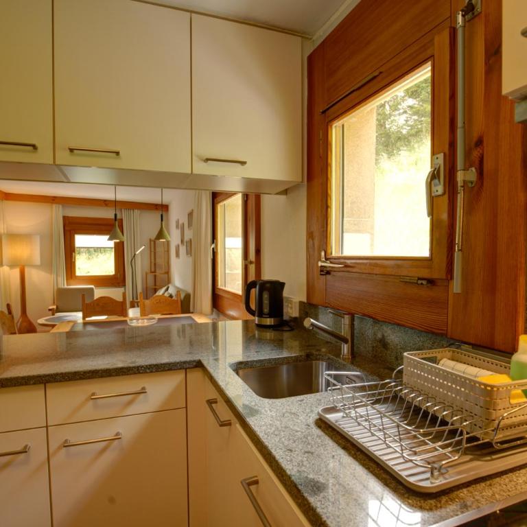 Chesa Munteratsch 2-Zimmerwohnung 410 Typ E - Apartment mit Blick auf die Berge - 9