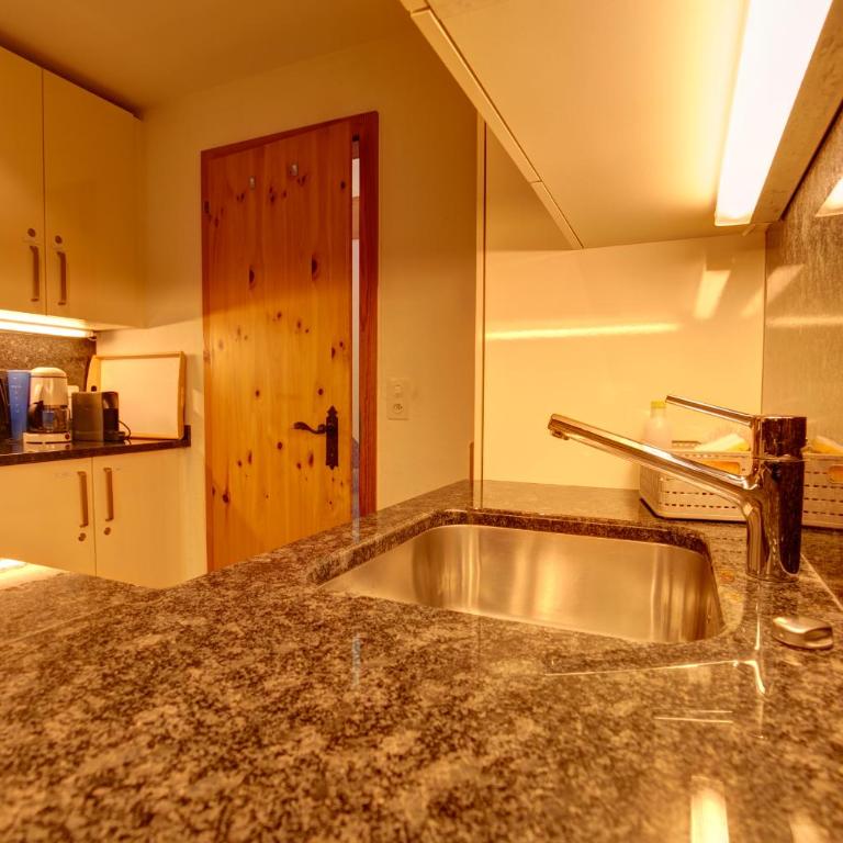 Chesa Munteratsch 3 1 2-Zimmerwohnung 508 Typ H - Apartment mit Blick auf die Berge - 11