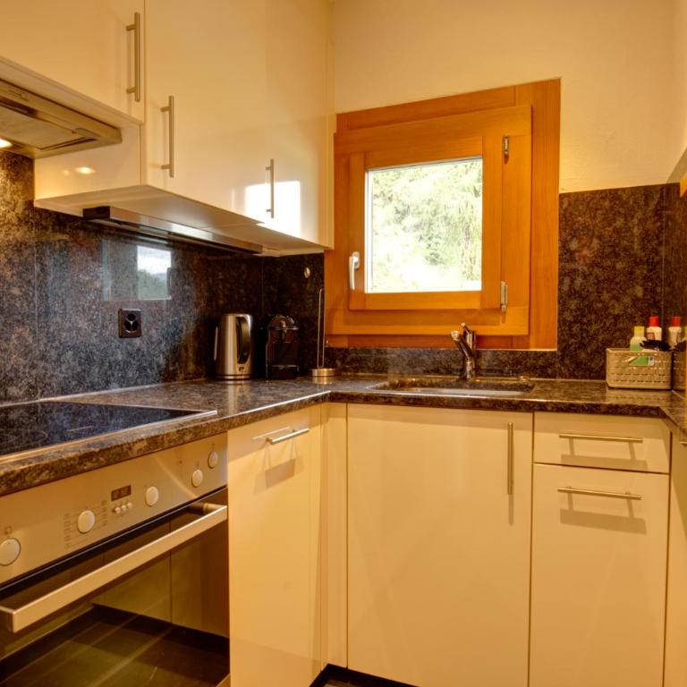 Chesa Munteratsch 2-Zimmerwohnung 301 Typ E - Apartment mit Seeblick - 15