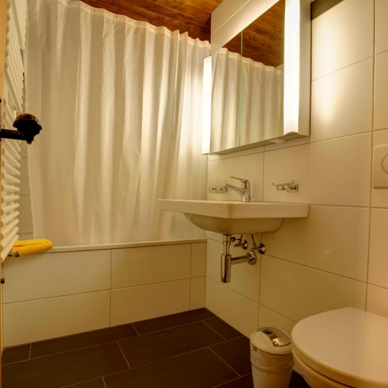 Chesa Munteratsch 2-Zimmerwohnung 302 Typ E - Apartment mit Seeblick - 13