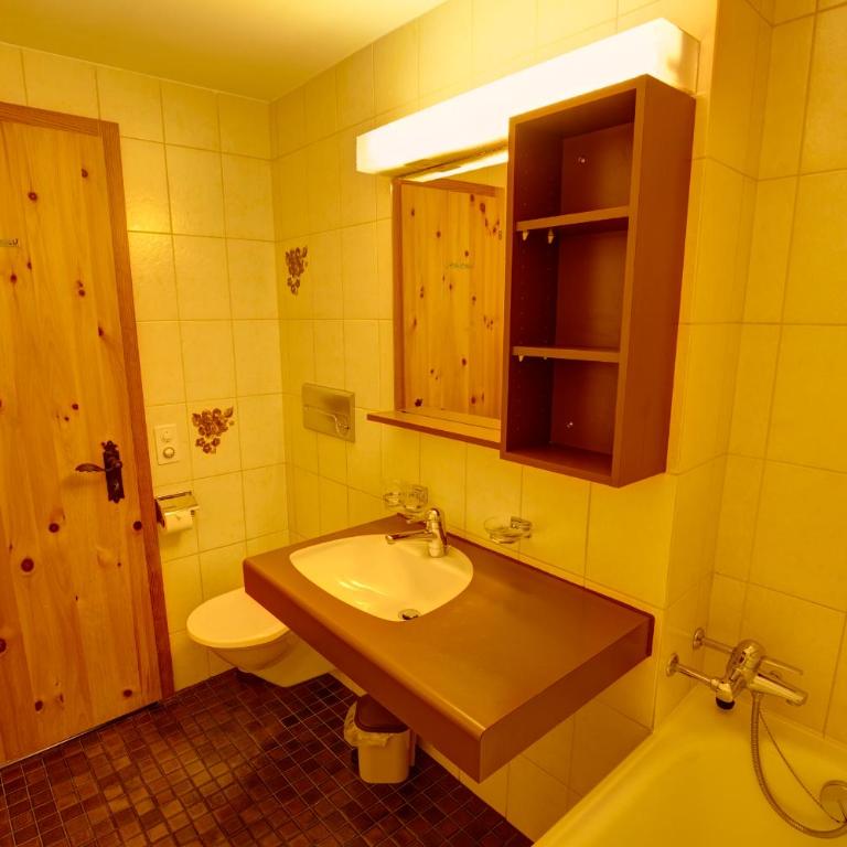 Chesa Munteratsch 1 1 2-Zimmerwohnung 304 Typ D - Apartment mit Seeblick - 16