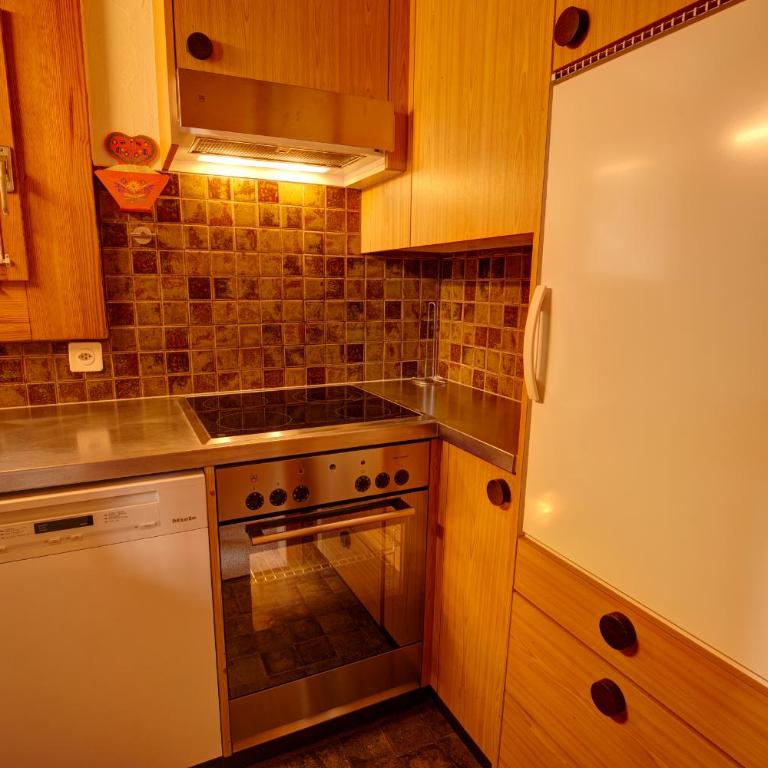 Chesa Munteratsch 2-Zimmerwohnung 610 Typ E - Apartment mit Blick auf die Berge - 17