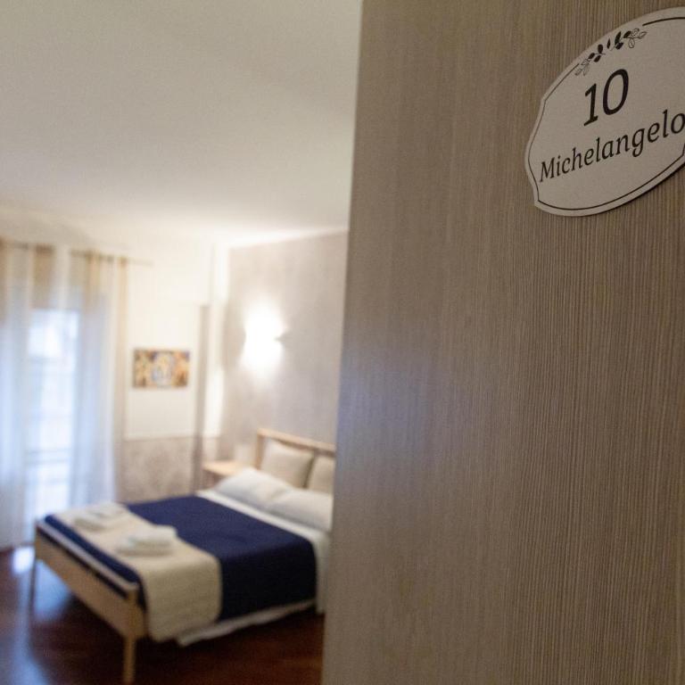 Aurelio Deluxe Rooms - Camera Matrimoniale Deluxe con Balcone - 7