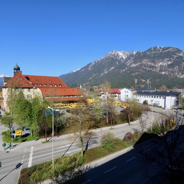 Central Pearl - Apartment mit Blick auf die Berge - 8