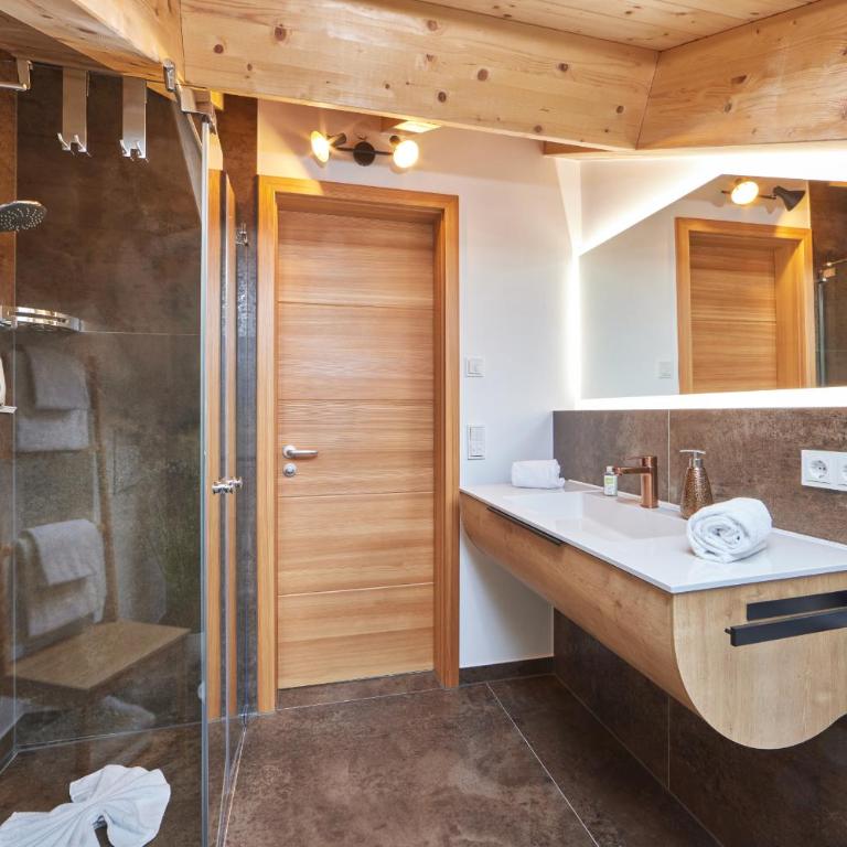 Chalet Wild - Apartment mit Blick auf die Berge - 19
