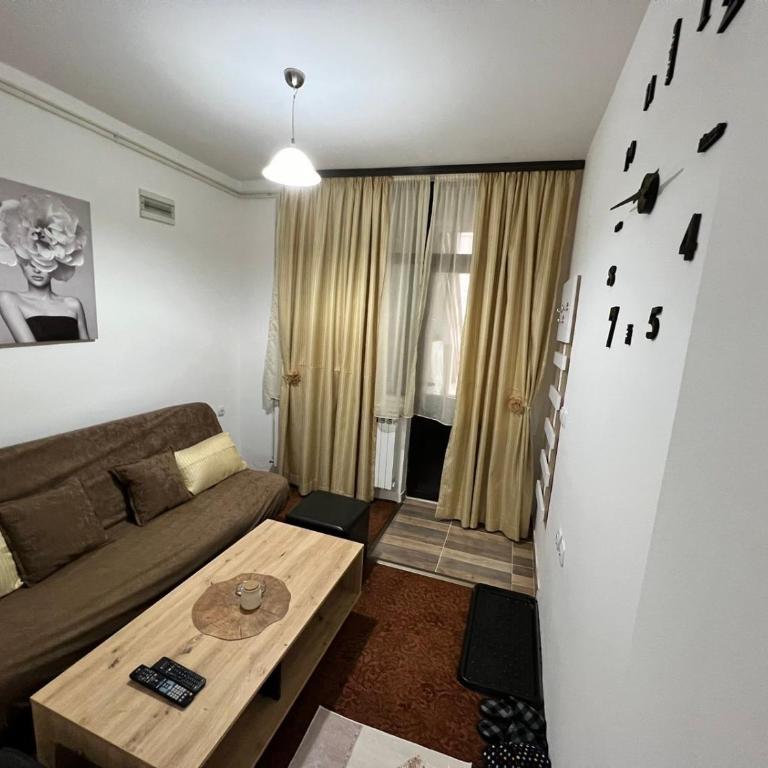 Studio apartman Ana - One-Bedroom Apartment - 3