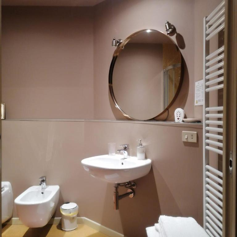 BED and BIKE - BERGAMO Dream House - Camera Quadrupla con Bagno Privato - 7