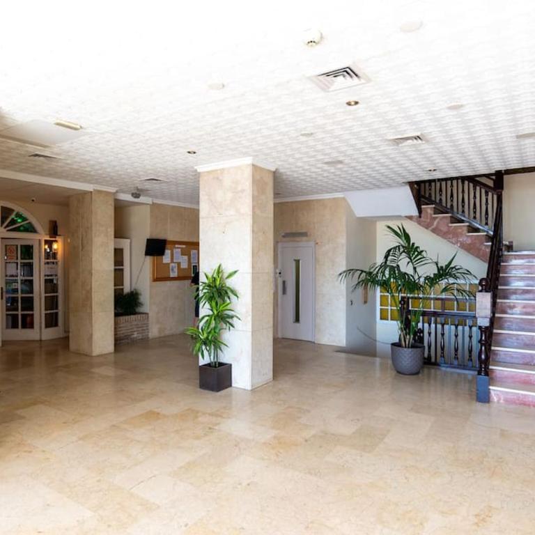 Fuengirola The Boat - Apartamento de 1 dormitorio - 17
