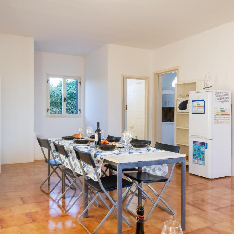 Porto Cesareo Air-conditioned Villa sleeps 12 Torre Lapillo - Villa - 23