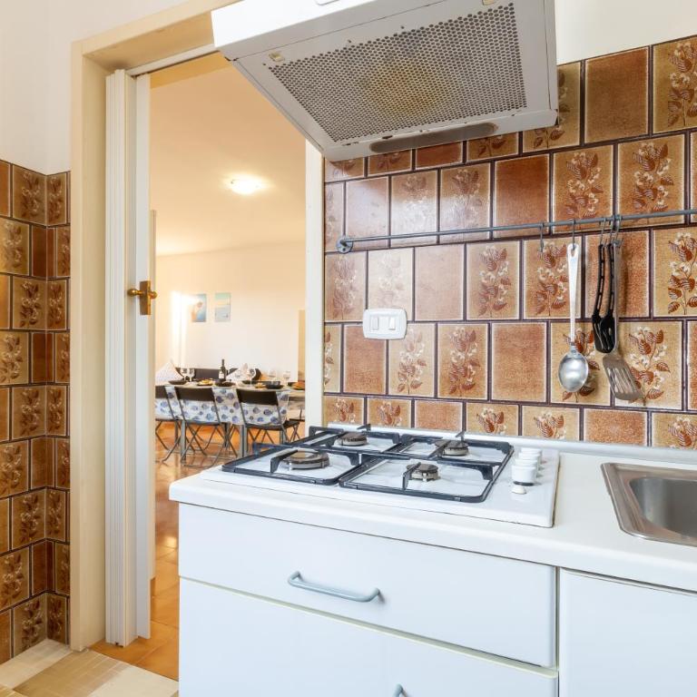Porto Cesareo Air-conditioned Villa sleeps 12 Torre Lapillo - Villa - 27