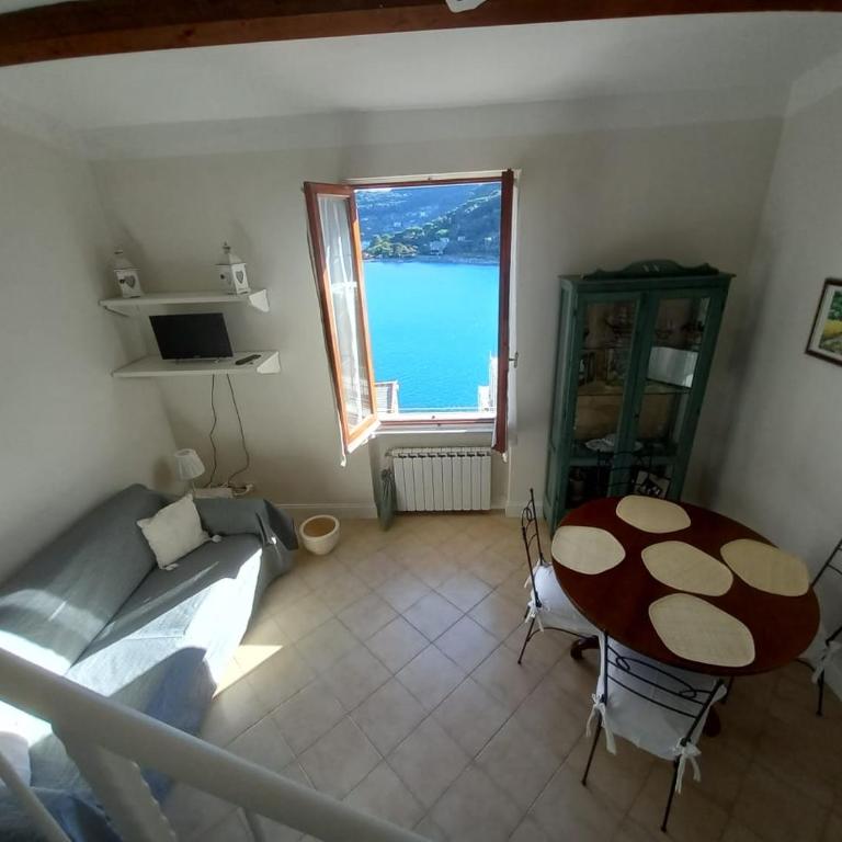 Vittoria 19 - Appartamento con 2 Camere da Letto - 1