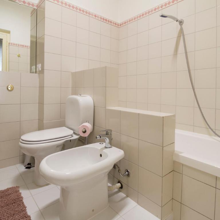 Appartamento Luce Torino Centro - 3 camere - Appartamento con 3 Camere da Letto - 9