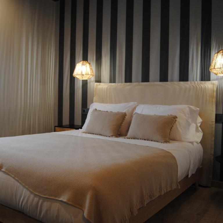 Hotel a Ecogranxa - Habitación con cama extragrande - Adaptada para personas de movilidad reducida - 3