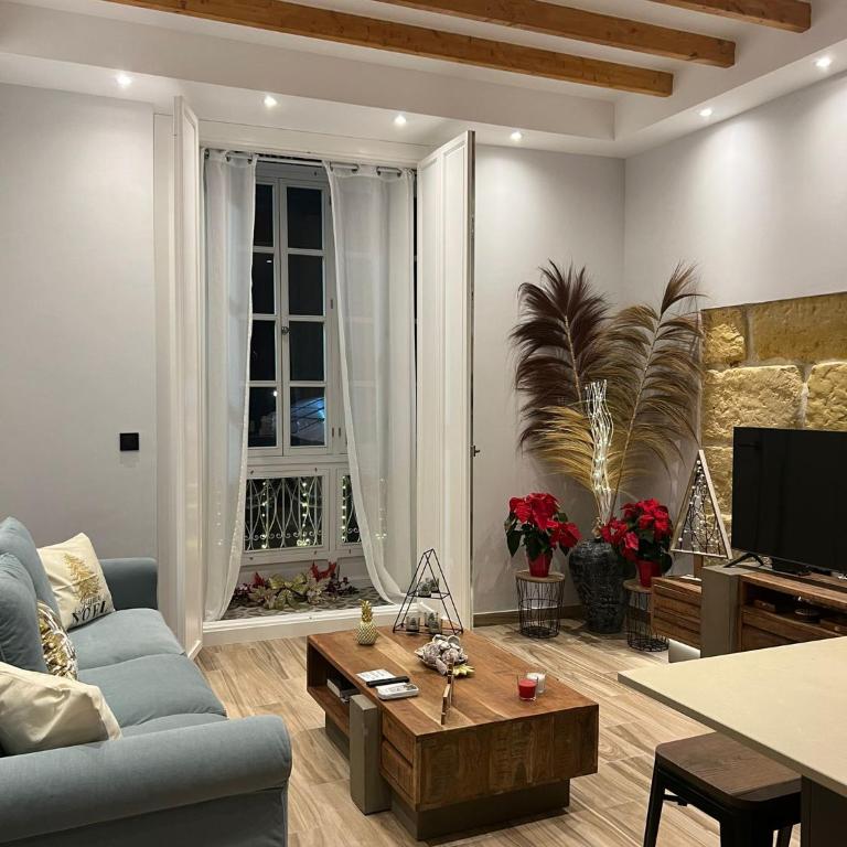 Nabrisa apartamento moderno en pleno centro con opción a parking - Apartamento de 2 dormitorios - 4