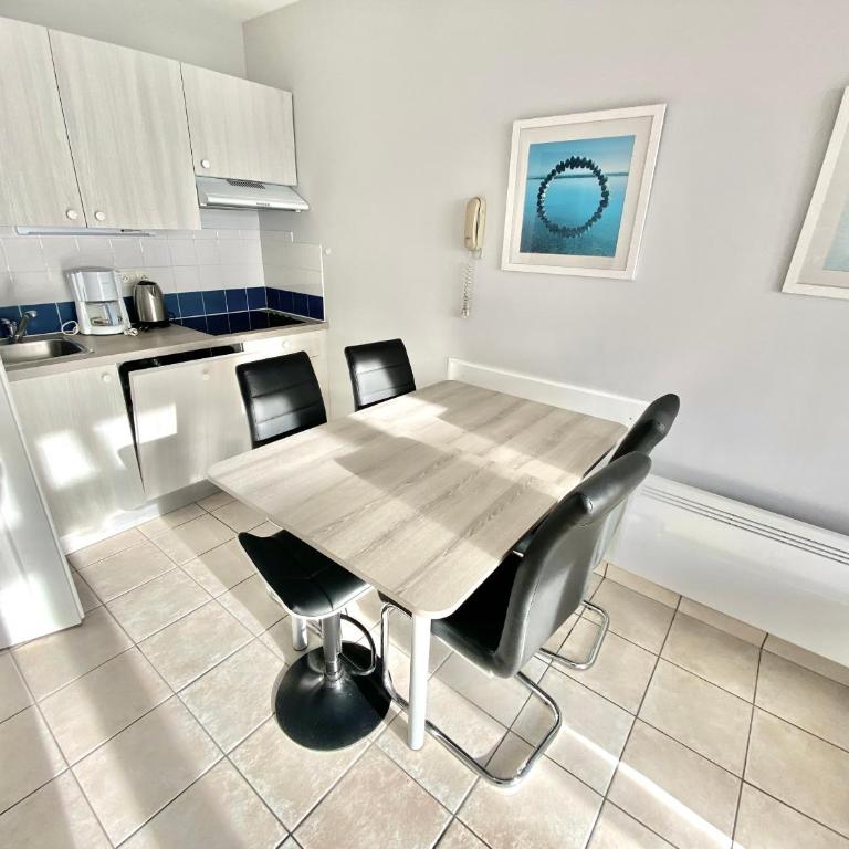 APPARTEMENTS RESIDENCE DE L’ESTRAN - Appartement 1 Chambre avec Balcon et Vue sur Mer - 2