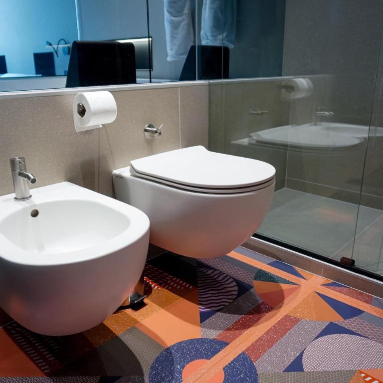 ZOE LUXURY SUITES - Double Room with Spa Bath - 21