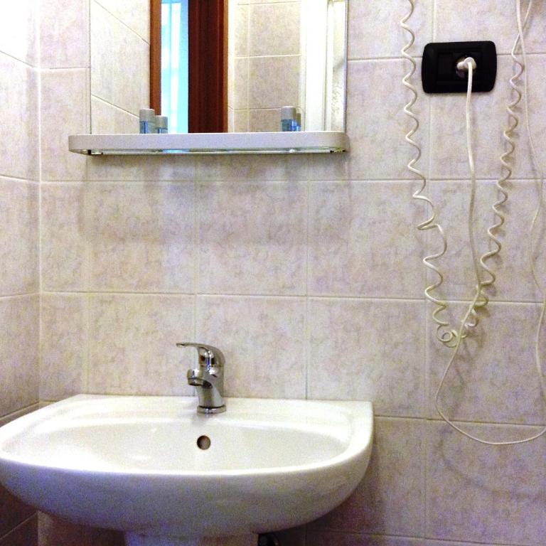 Hotel Ricci - Double or Twin Room - 5