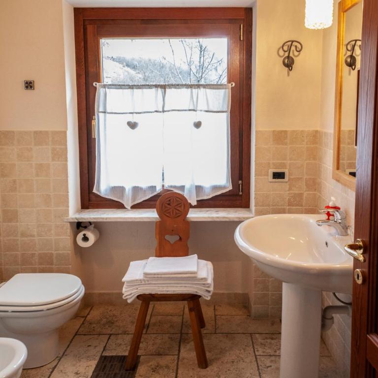 Maison Le Champ B&B Questa casa non è un albergo - Camera Matrimoniale/Doppia con Letti Singoli - 4