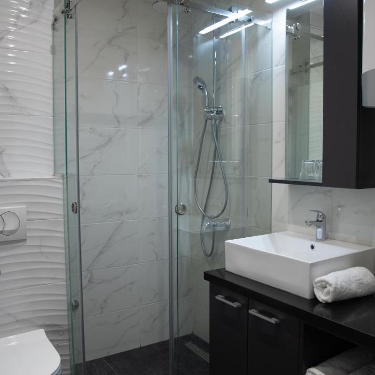 Apart Hotel Maksimum - Superior Soba s King-sajz Krevetom - 2