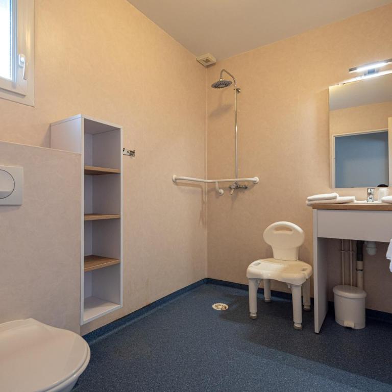 Terres de France - Le Domaine Du Golf - Chalet 1 Chambre Accessible - 5 Personnes - 5