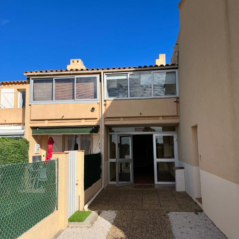 Joli studio très clair à proximité mer pour 3 personnes - Studio - 22