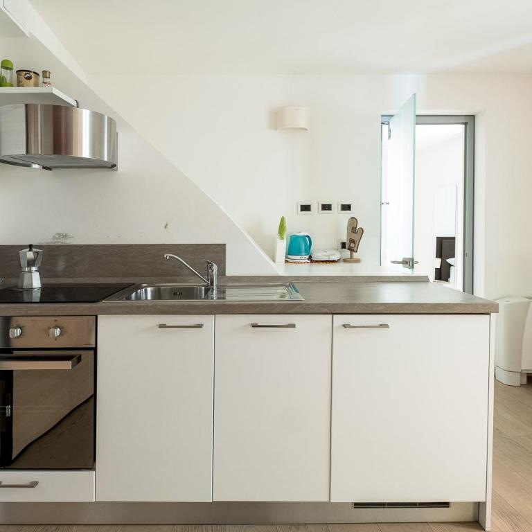 Urbanicooh Guidozagni - Piazza Maggiore View - One-Bedroom Apartment - 12