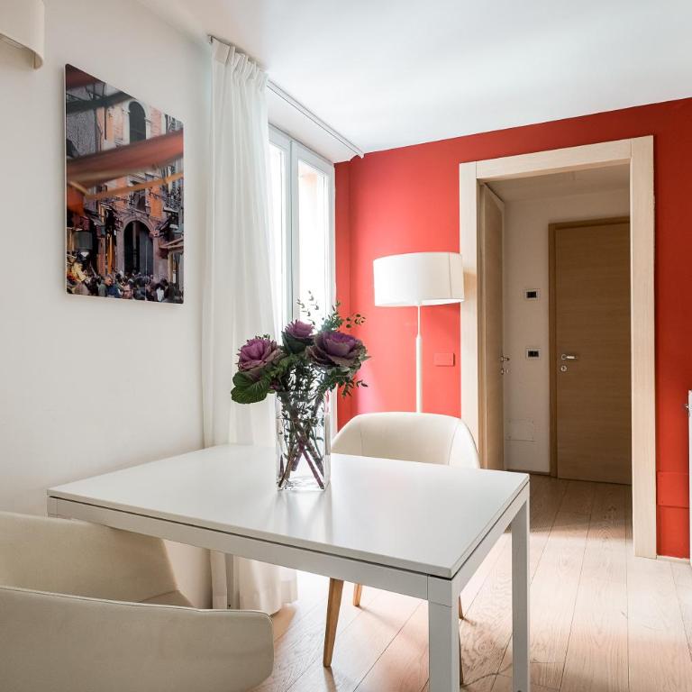 Urbanicooh Guidozagni - Piazza Maggiore View - One-Bedroom Apartment - 14