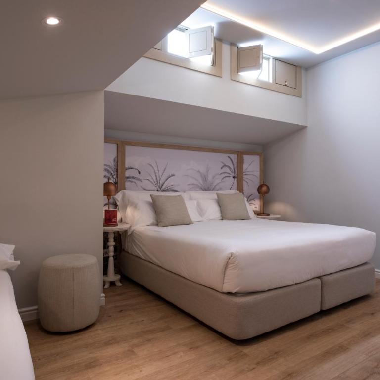 ICON Malabar - Habitación Triple con terraza - 5