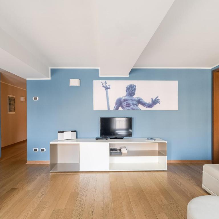 Urbanicooh Asinelli - Balcony on Piazza Maggiore - Two-Bedroom Apartment - 20