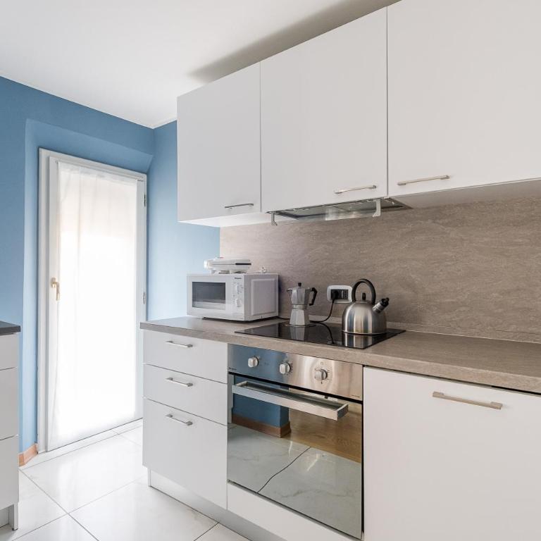 Urbanicooh Asinelli - Balcony on Piazza Maggiore - Two-Bedroom Apartment - 24