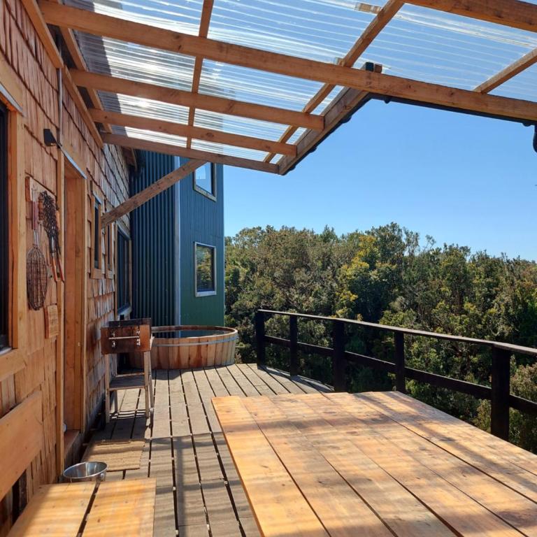 Casa Puente de Chiloé - Five-Bedroom House - 17