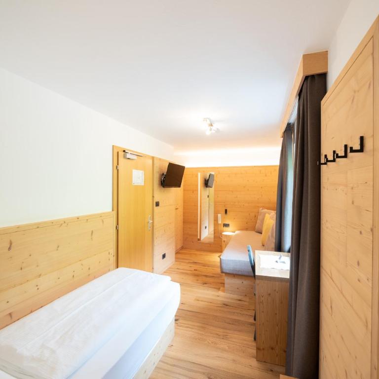Hotel Ortler - Camera Budget Doppia con Letti Singoli - 2