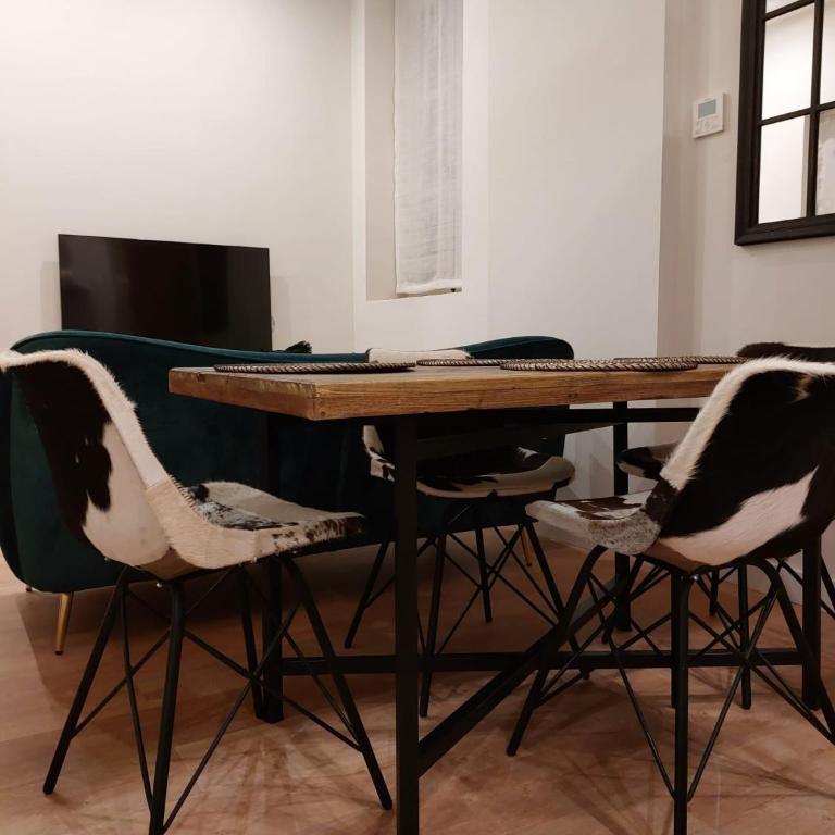 Hidden Gem Pasquin Suites in Mercado Central - Apartamento de 2 dormitorios - 21